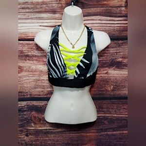 2 For 30$ Pink Victoria Secret Neon Sport bra In Size Medium!